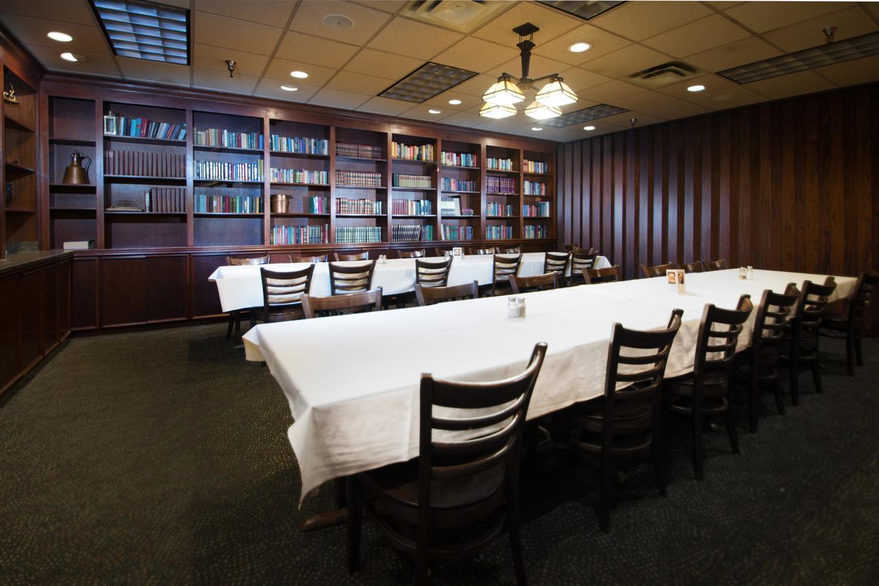 Crossroads Hotel And Huron Event Center Εξωτερικό φωτογραφία